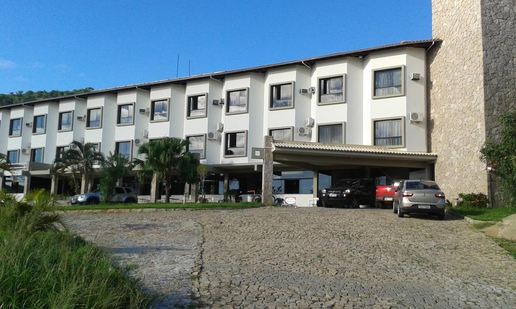 Pousada Das Araras Itaobim Kültér fotó